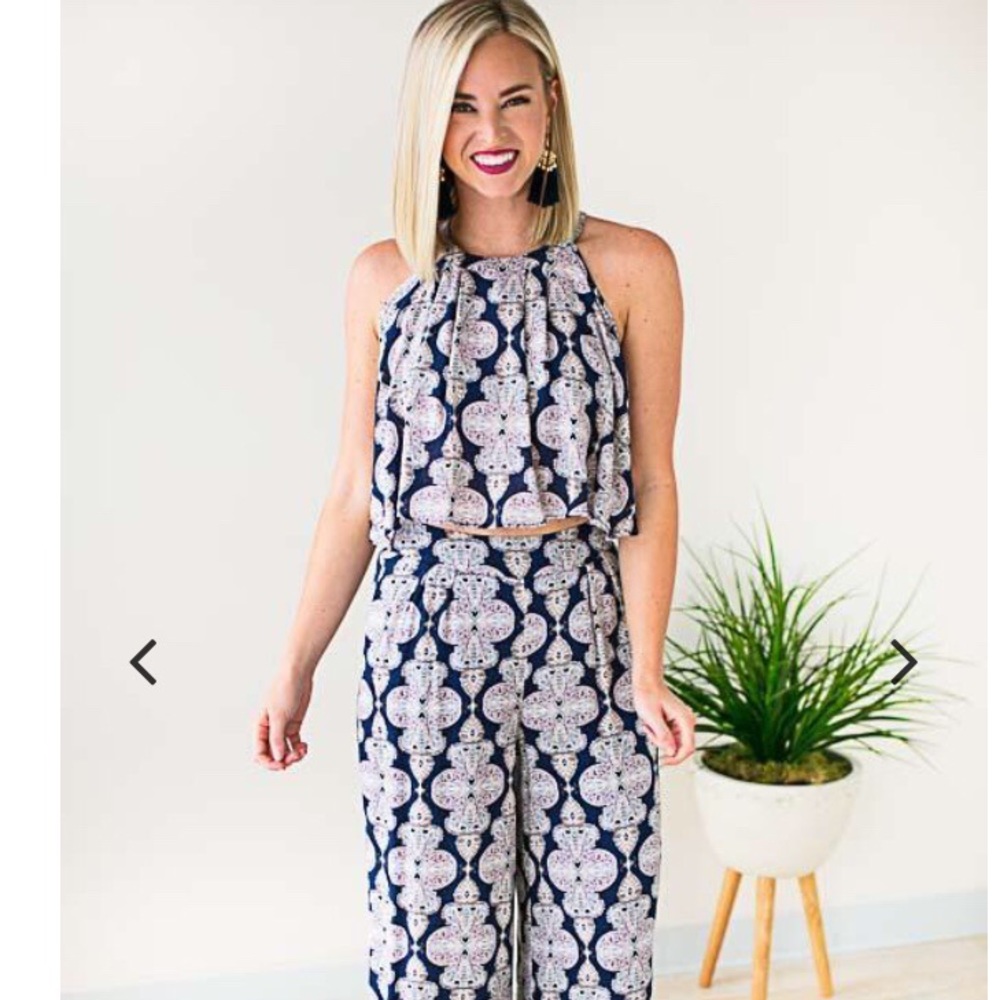 Super cute two-piece set, NWT